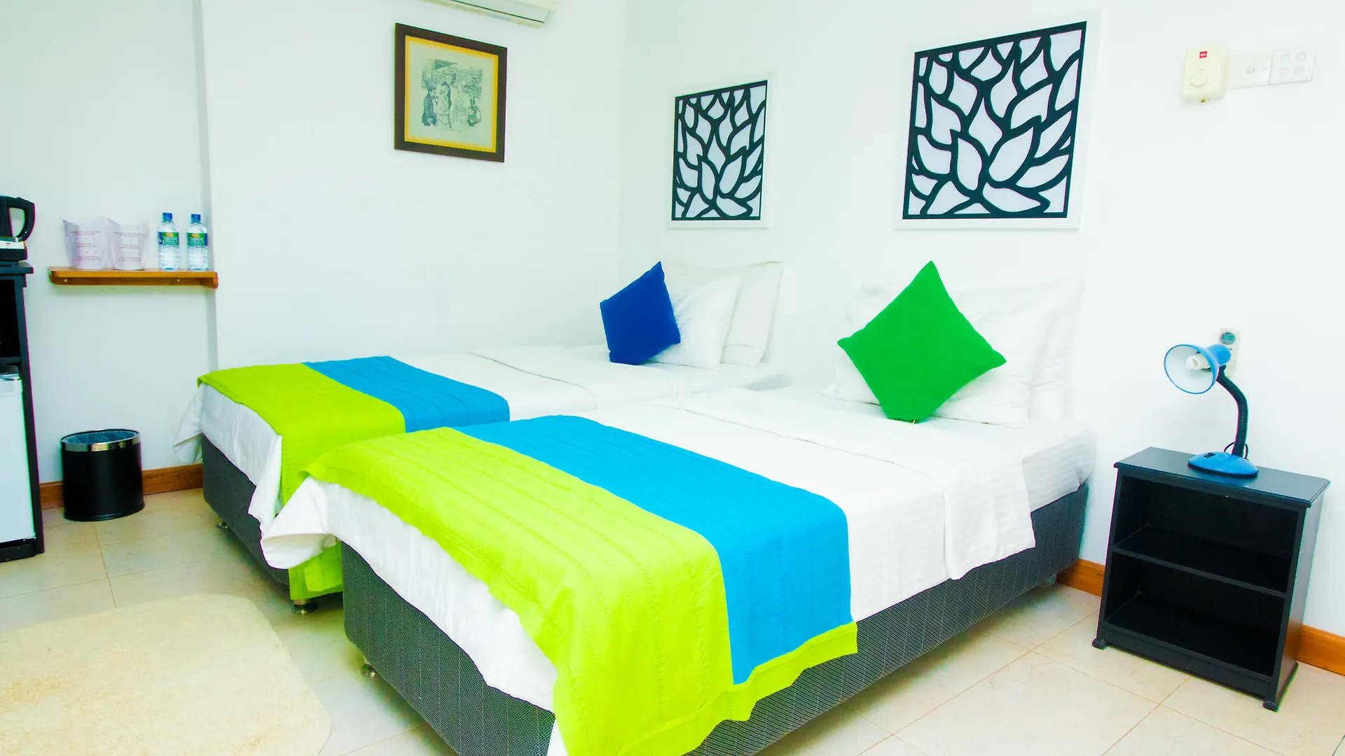 Settle Inn Tourist Lodge 캔디